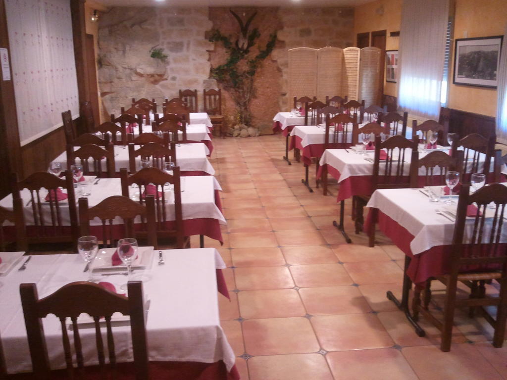 Hostal Can Barrina Arnés الغرفة الصورة